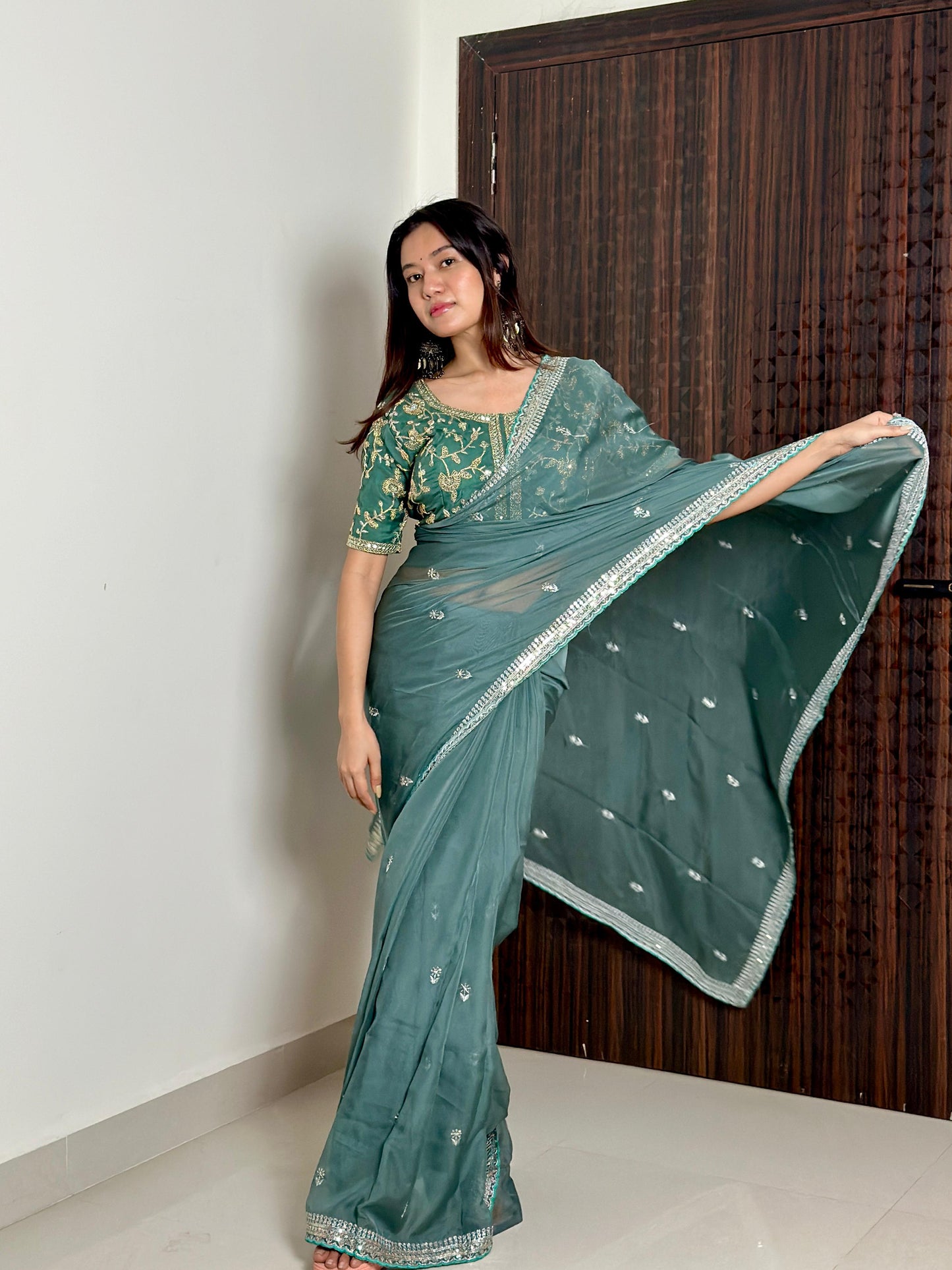 Ornate Organza Saree With Rich Embroidery